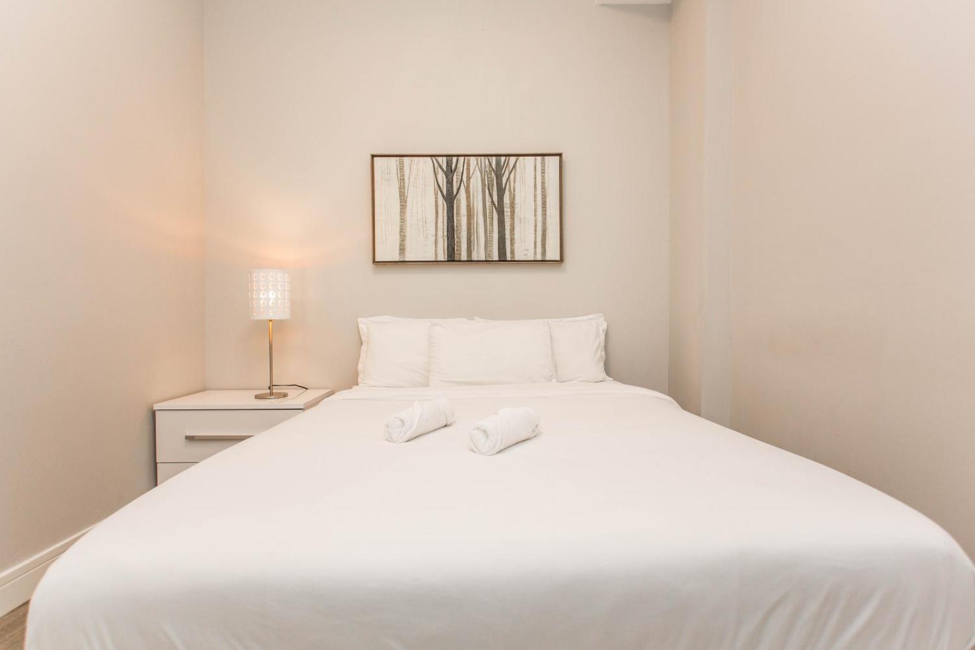 The Double Play! 1 Min Walk To Wrigley - 2Br - Perfect For Cubs Fans Chicago Luaran gambar
